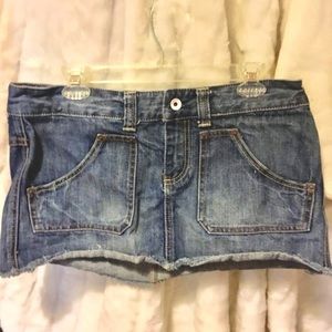 DAISY DUKE SUPER SHORT JEAN SKIRT!